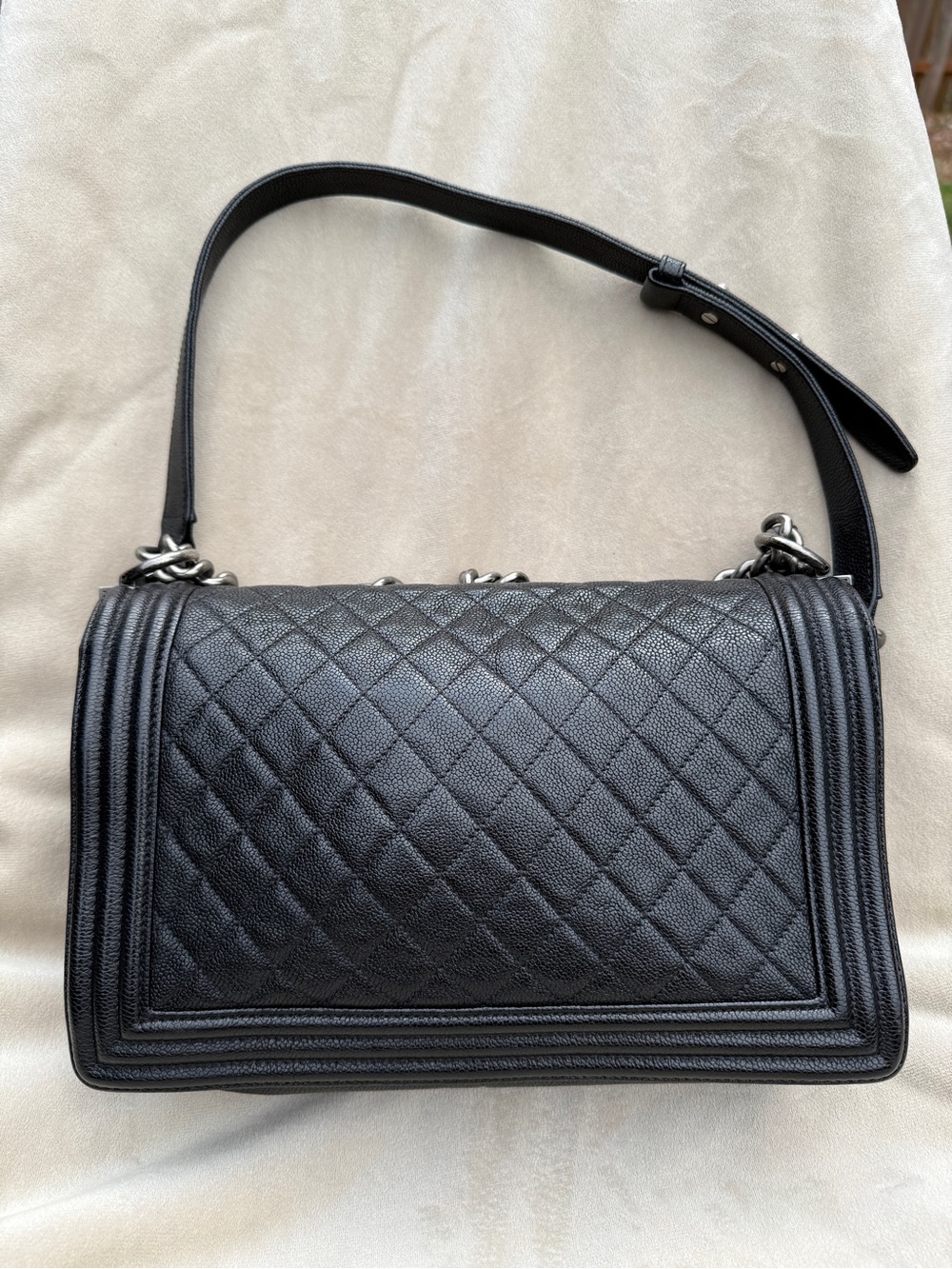 CHANEL Black Caviar Quilted Flap Boy Bag New Medium Aged Silver HW Luxury Chain - Picture 5 of 14